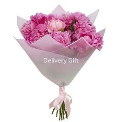 Букет из 11 пионов от Delivery Gift.