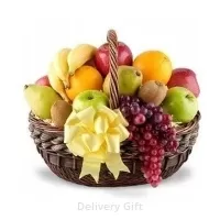 Подарочная корзинка с фруктами от Delivery Gift.