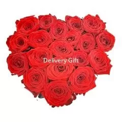 Сердце из роз на 14 февраля от DeliveryGift.